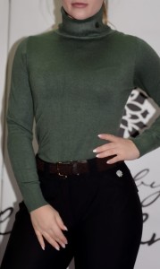 Dark Green Equestrian Turtleneck M